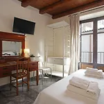 Casa Miqva - In Shared 3* Palermo