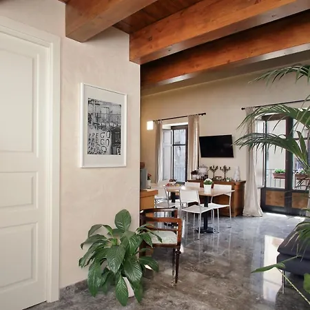 Casa Miqva - In Shared Palermo