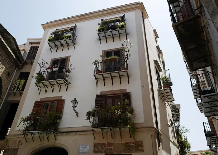 Frühstückspension Casa Miqva - In Shared 4*